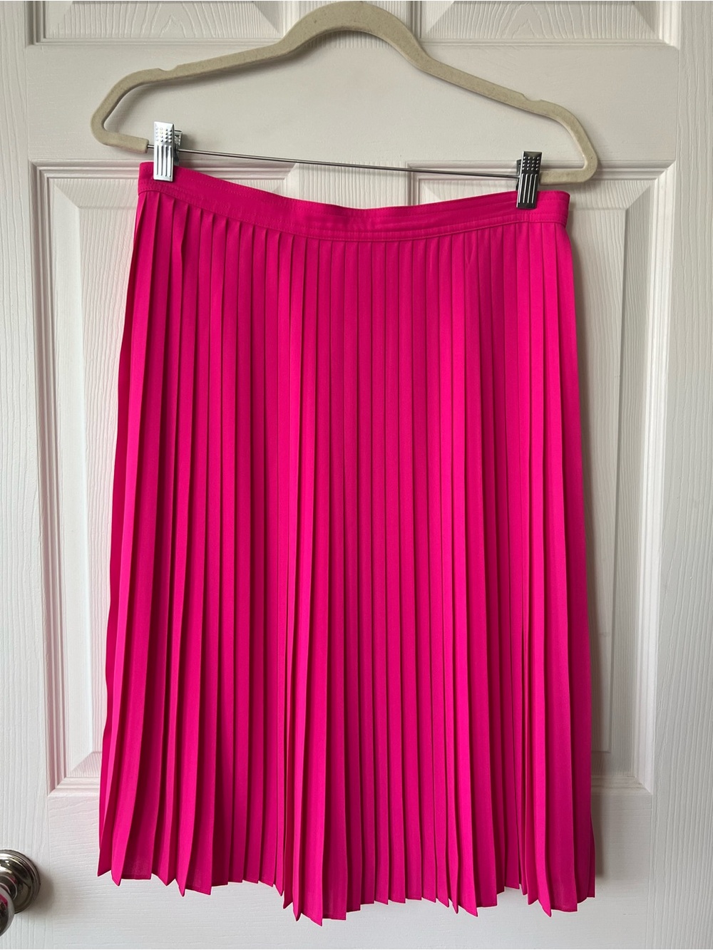 J Crew Petite Pleated Midi Skirt in Neon Flamingo - Picture 2 of 3
